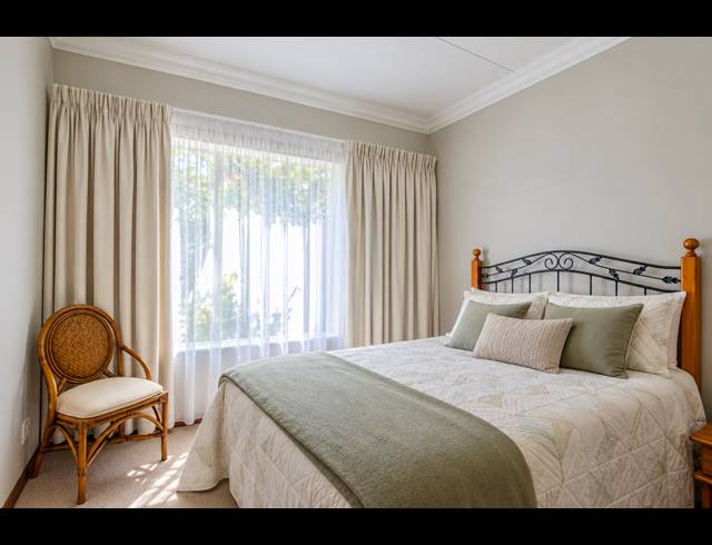 2 BEDROOM TOWNHOUSE FOR SALE IN RIETVALLEIRAND